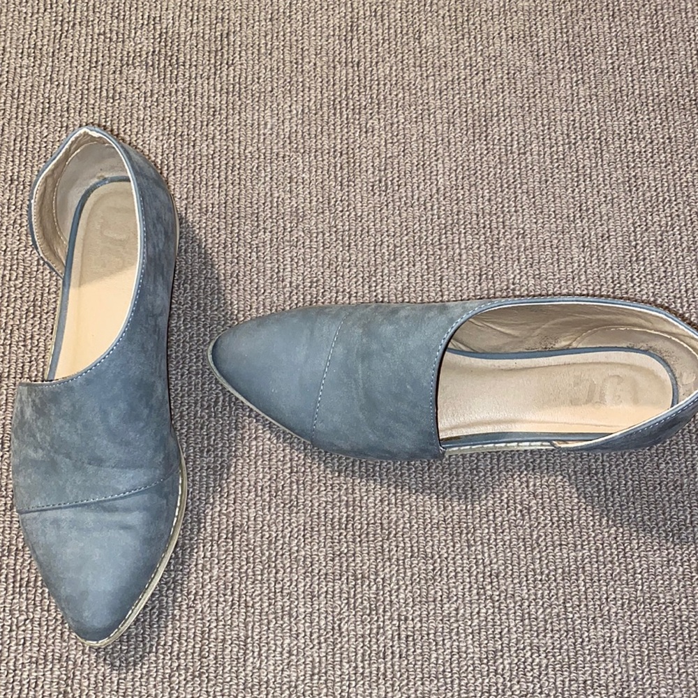 Women's Blue Flats